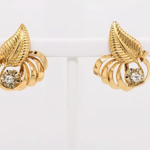 Mesure et art du temps - Diamonds on Shape Leaf Yellow Gold Stud Earrings
