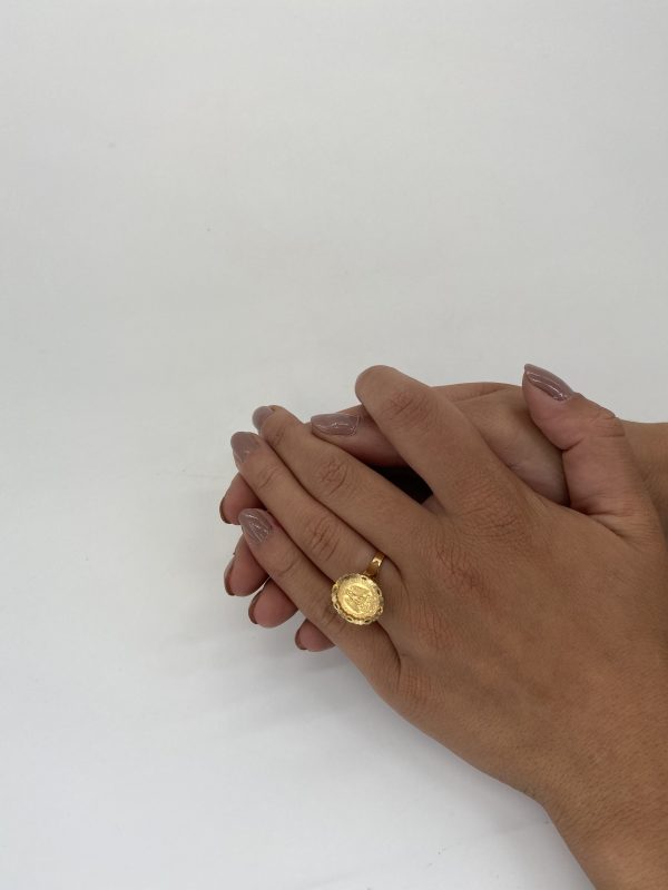 Mesure et art du temps - Ring Coins 2 Yellow Gold Pesos 24 Carats Estados Unidos Mexicana Solid 24 karats gold ring, eagle head hallmark, set with a gold coin of Dos Pesos Mexicanos, with the effigy of an eagle "Estados Unidos Mexicanos", dated 1945, 20th century. Size : 54 FR; 6,75 US; N UK