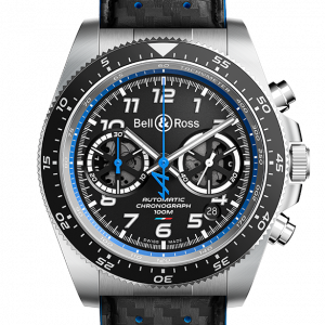 They are called A521, in reference to the current Alpine A521 single-seater. Quite similar, the dials of these sporty timepieces take up the visual identity of Alpine and particularly the color code of the brand based on white, blue and black. They also adopt the latest ultra-contemporary materials, tested on Grand Prix cars. These exceptional watches will be worn throughout the 2021 season by the staff of the Alpine F1® Team.