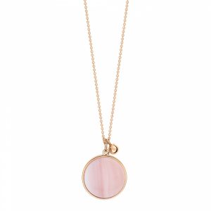Mesure et art du temps - Bring color to your life ! EVER, a range of natural stones and original and graphic shapes. We play with colors, we associate them, we wear them in accumulation ... for a colorful life ! necklace 18 carat pink gold and pink mother-of-pearl, 43 cm size of the pattern : 11 mm