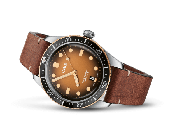 Divers Sixty-Five Brown